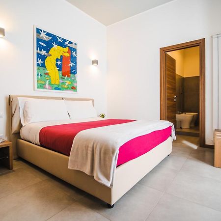 Arco Dei Pinto Bed & Breakfast Salerno Exterior photo